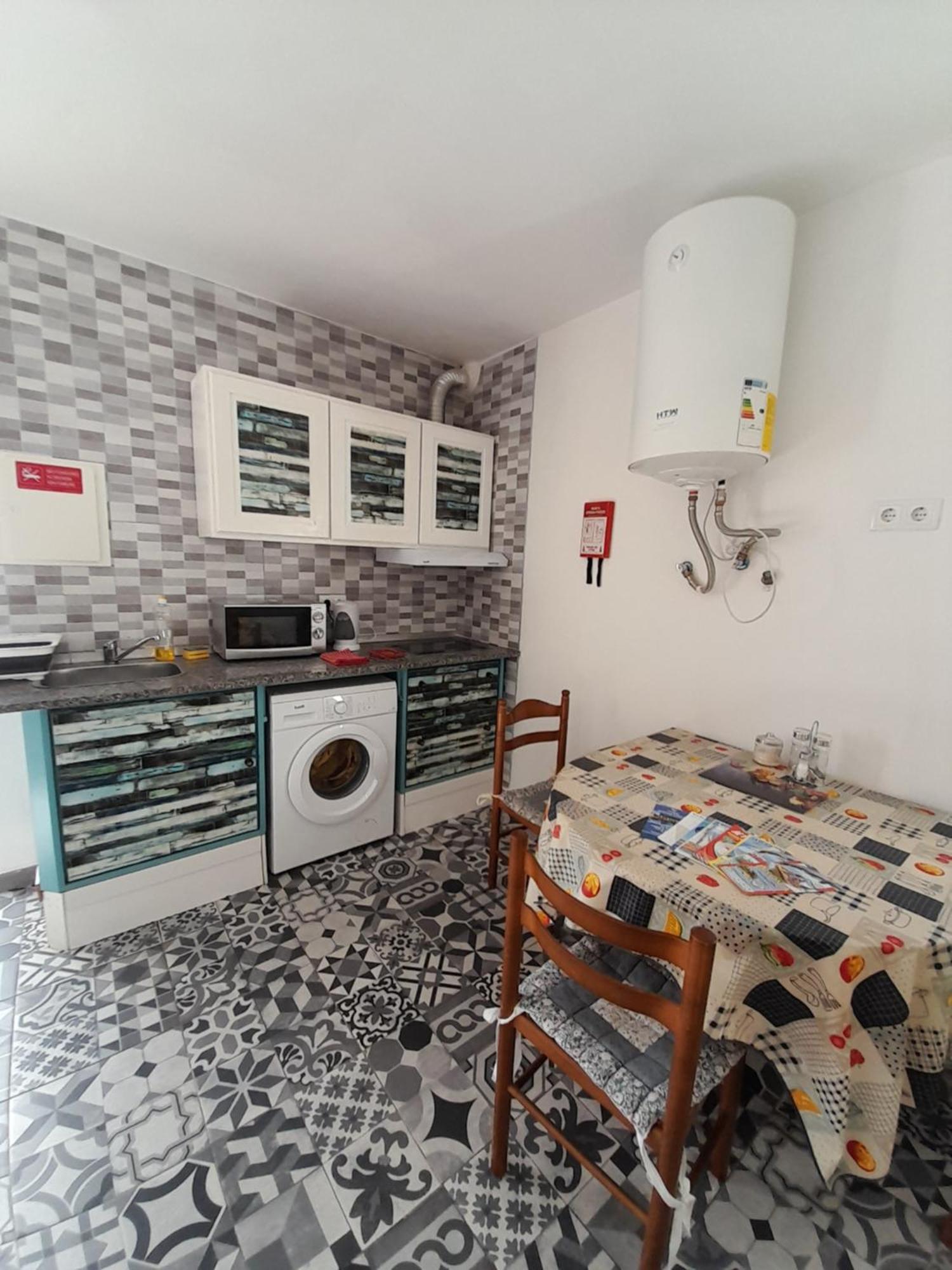 Tropicana One Bedroom Flat T1 In Albufeira Gale Close To 8 Beaches 外观 照片